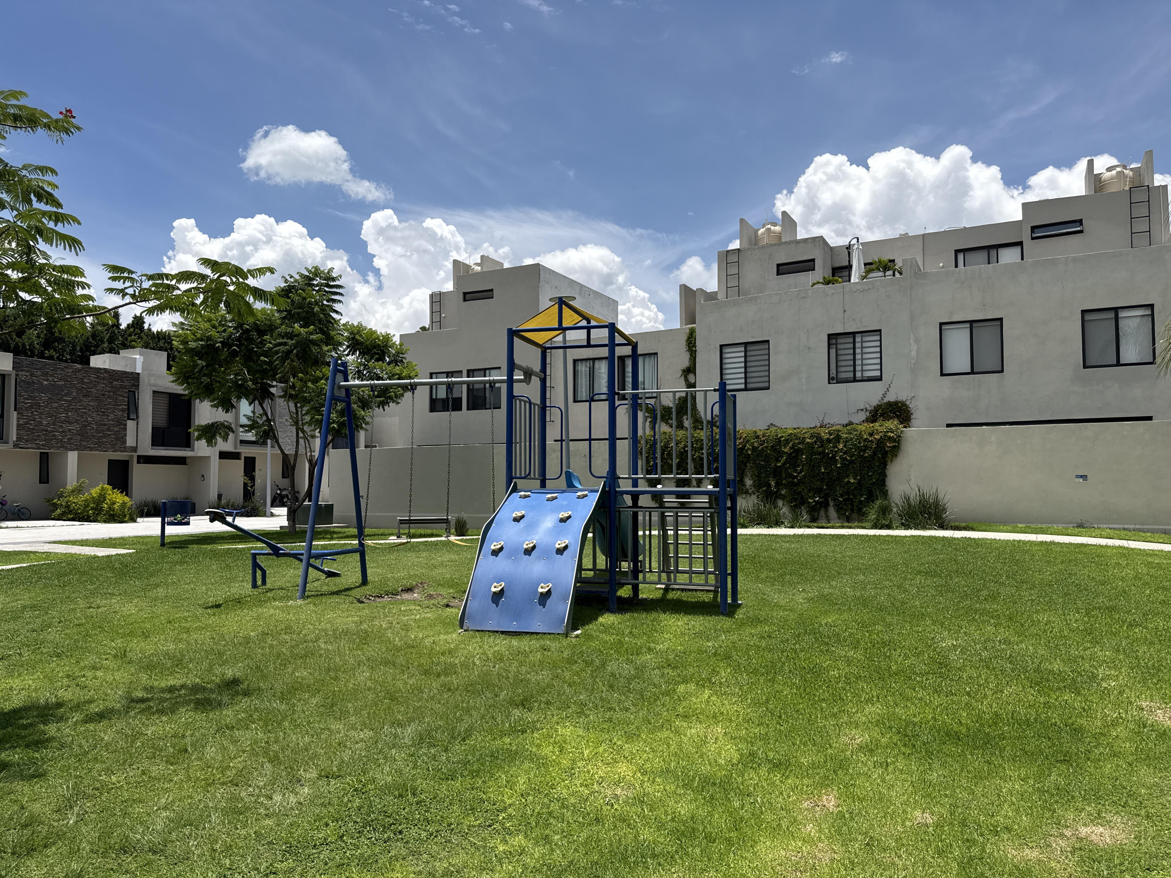 Property img
