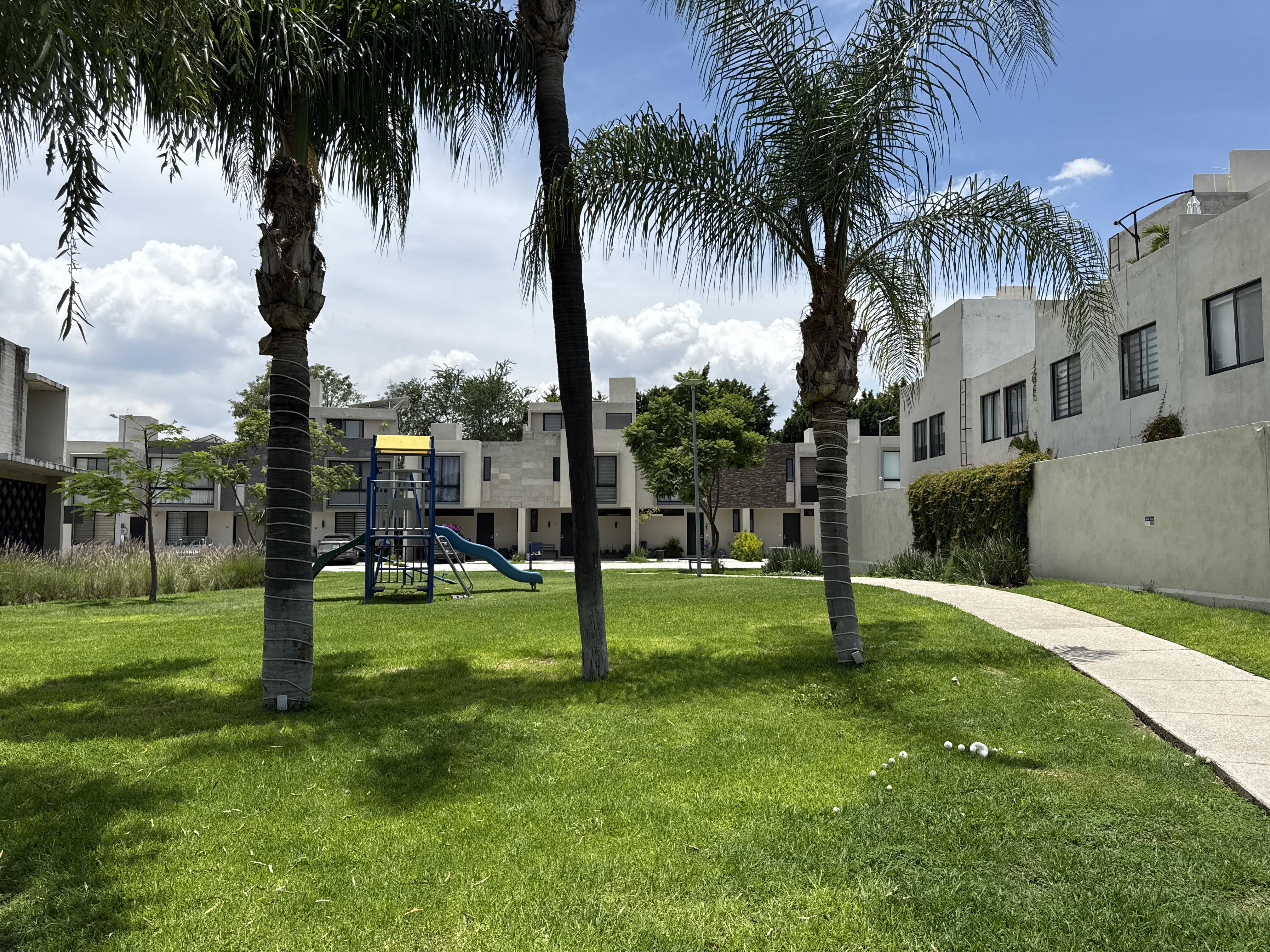 Property img