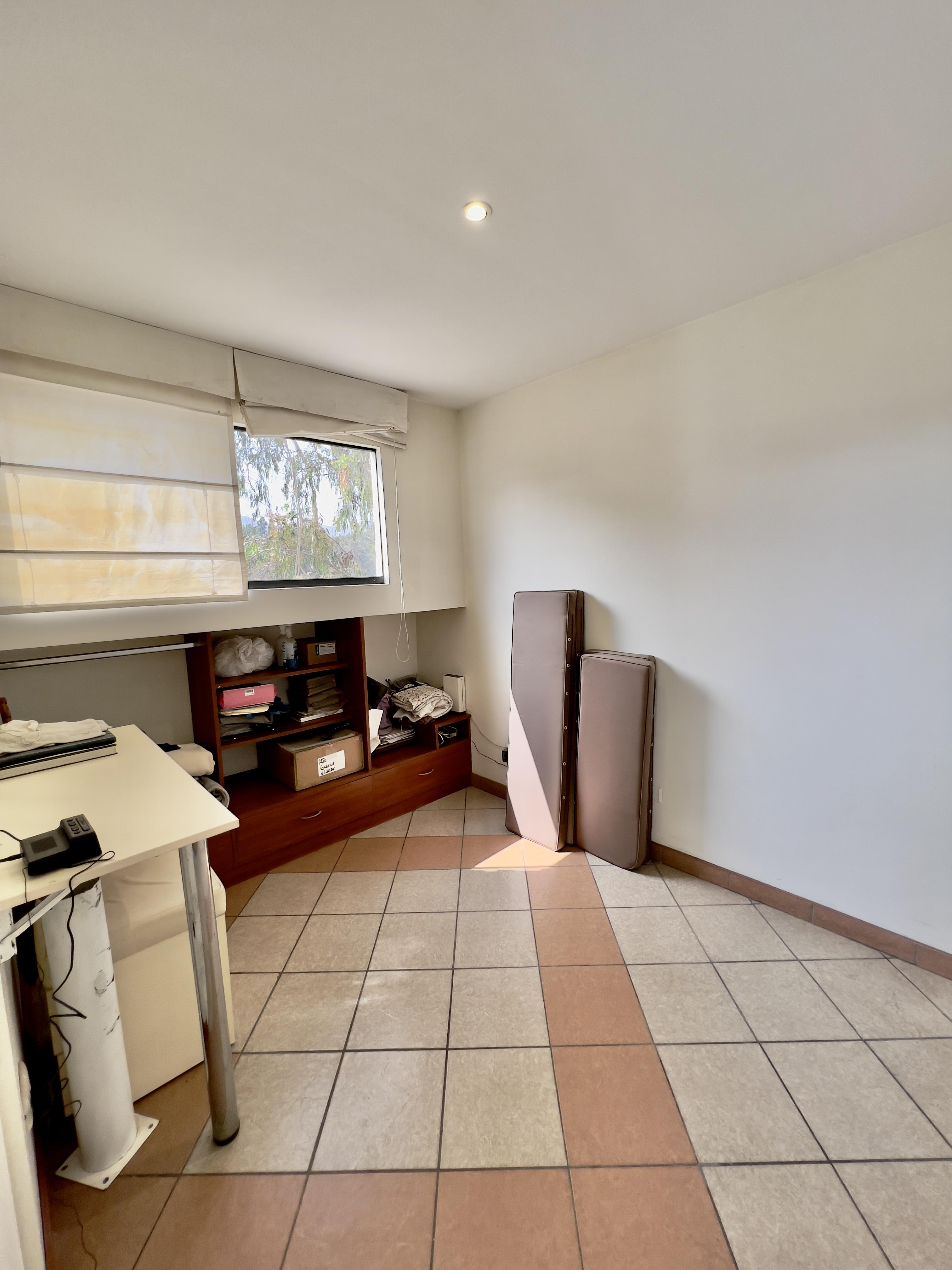 Property img