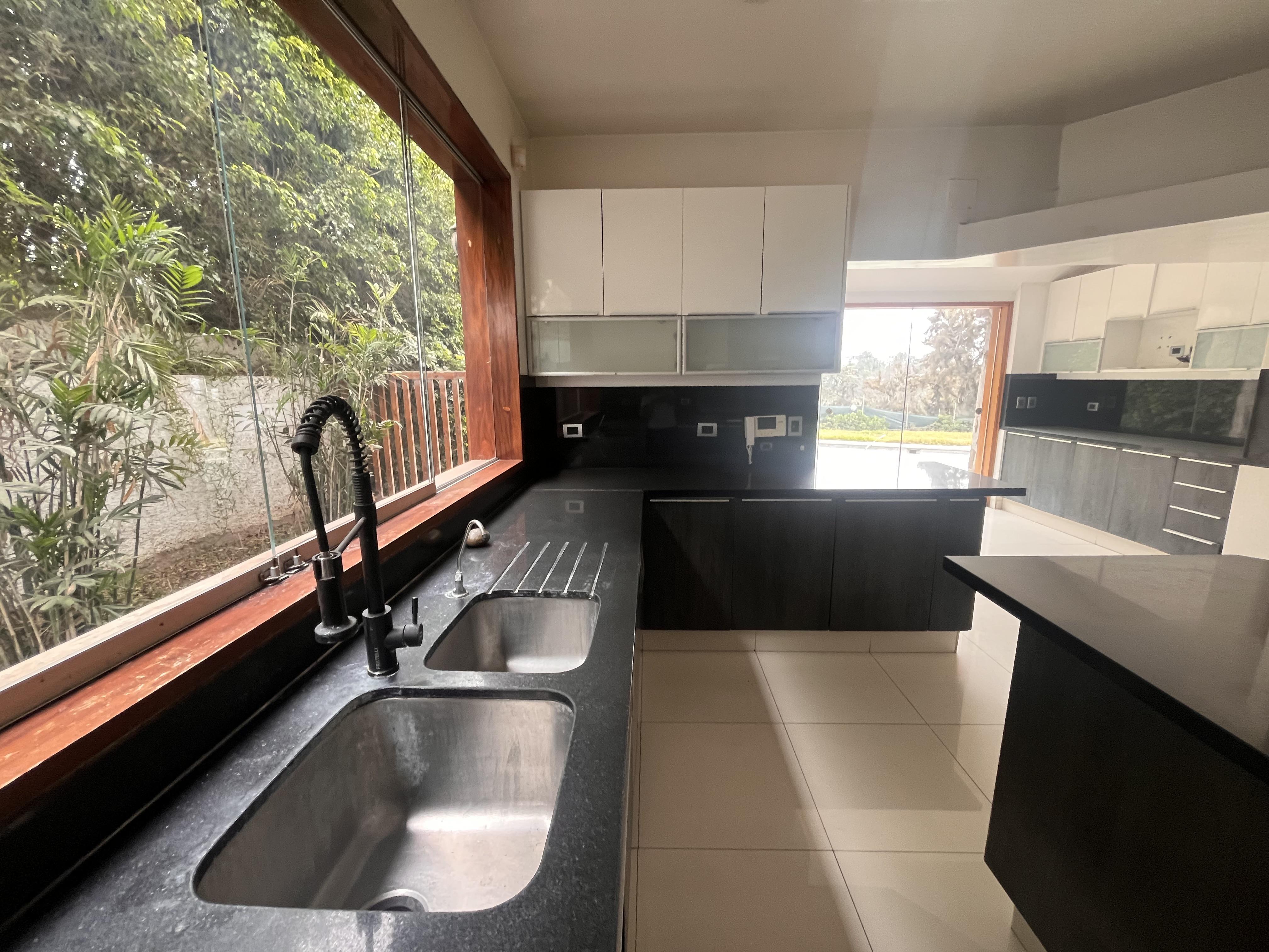 Property img