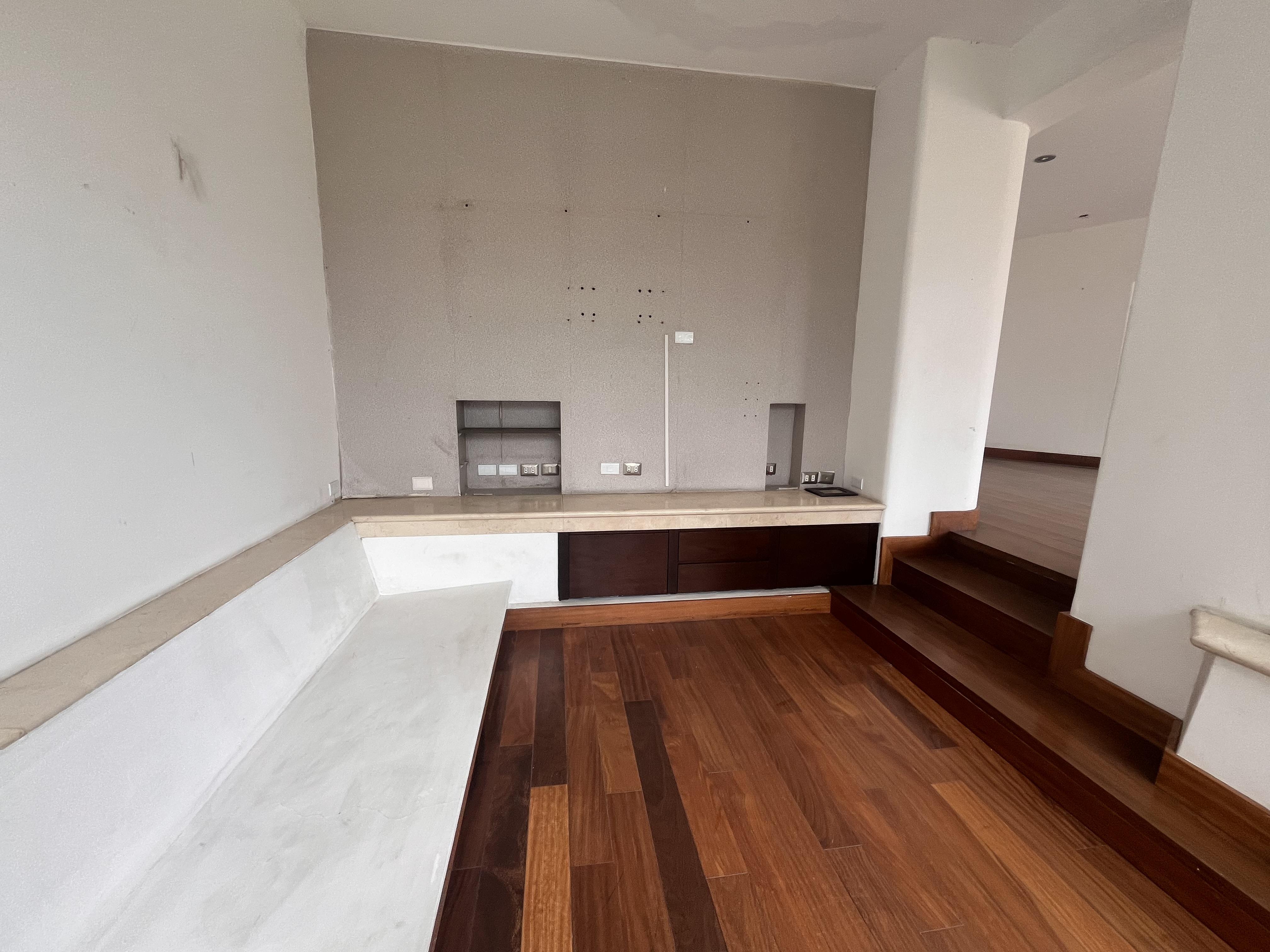 Property img