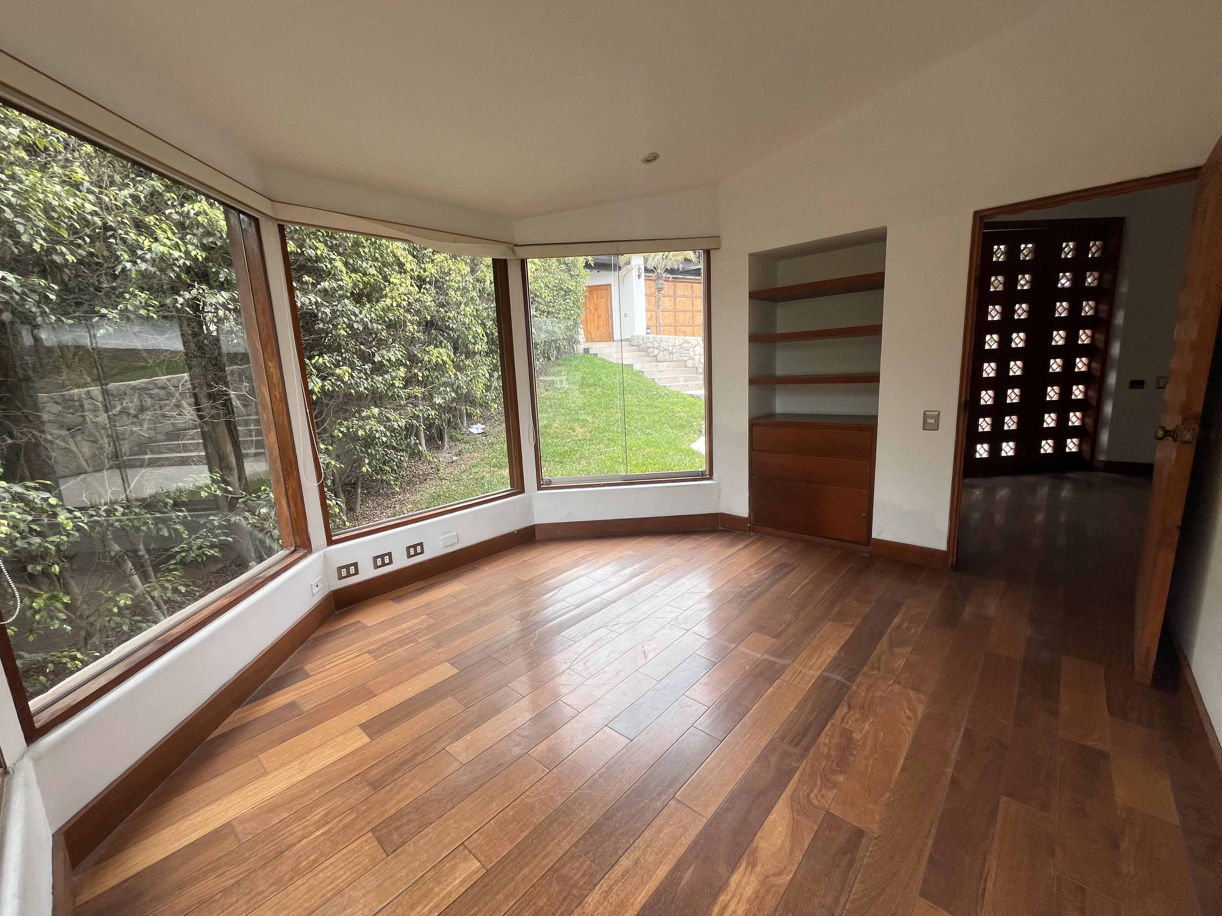 Property img