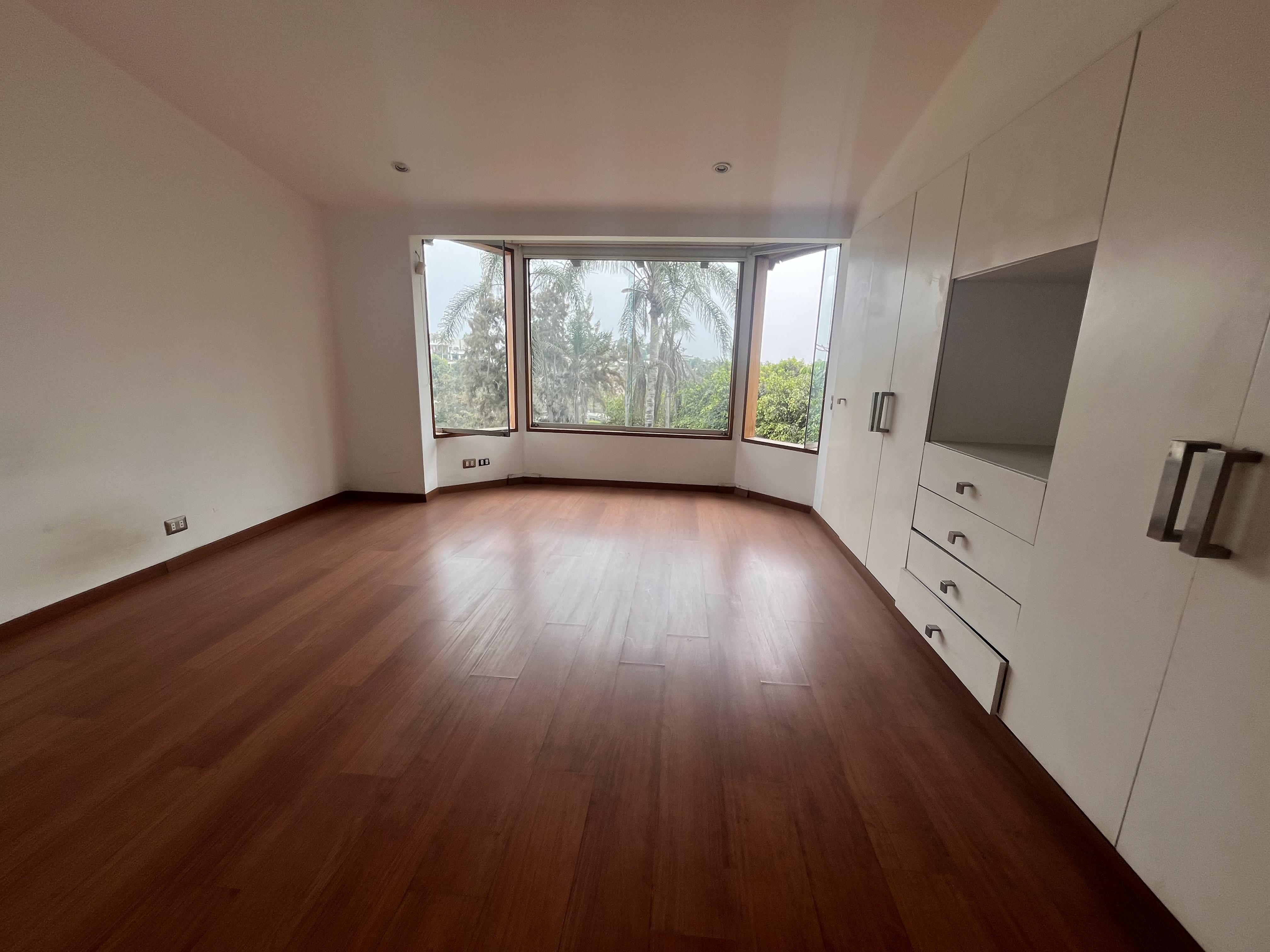 Property img