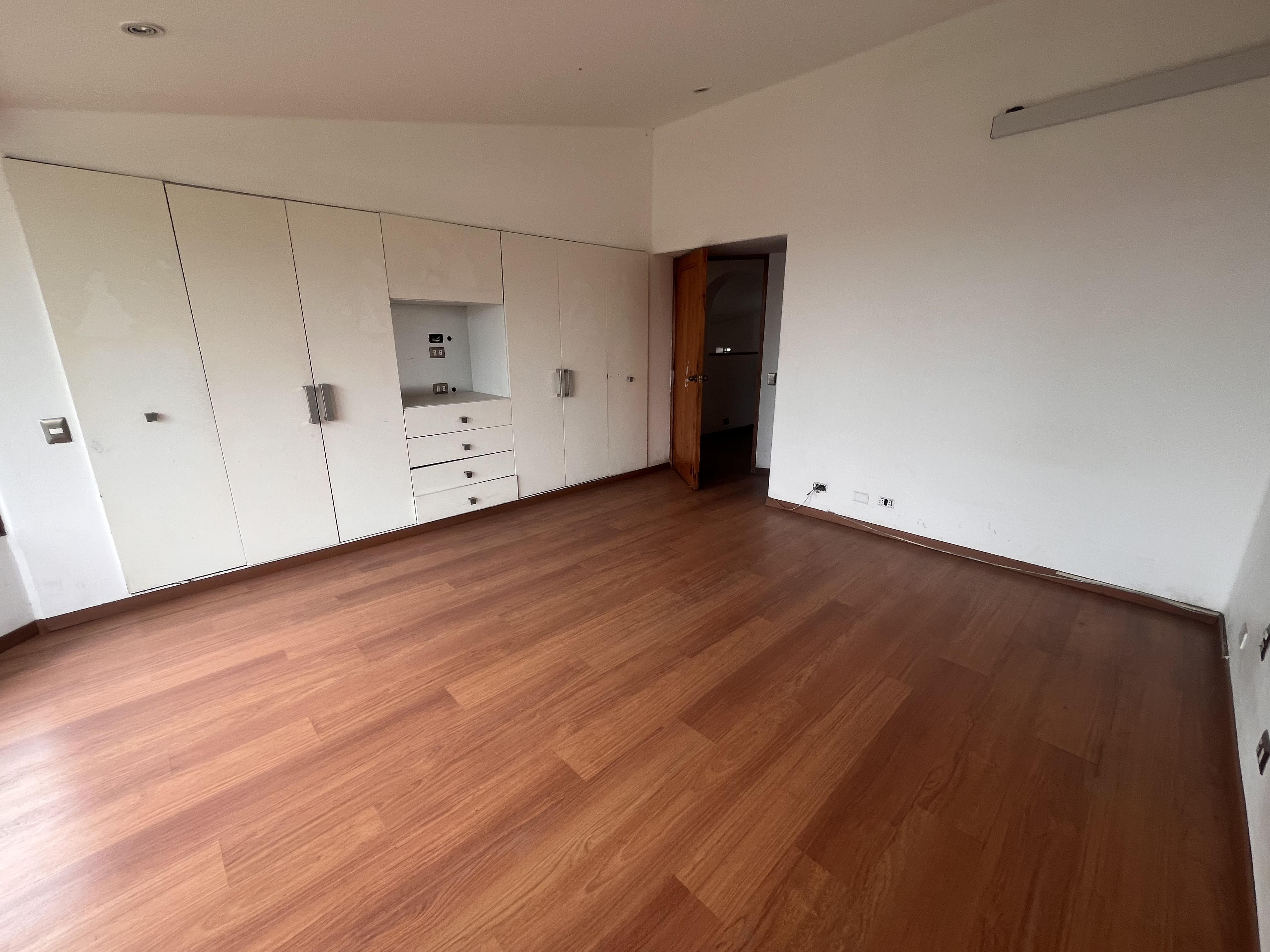 Property img