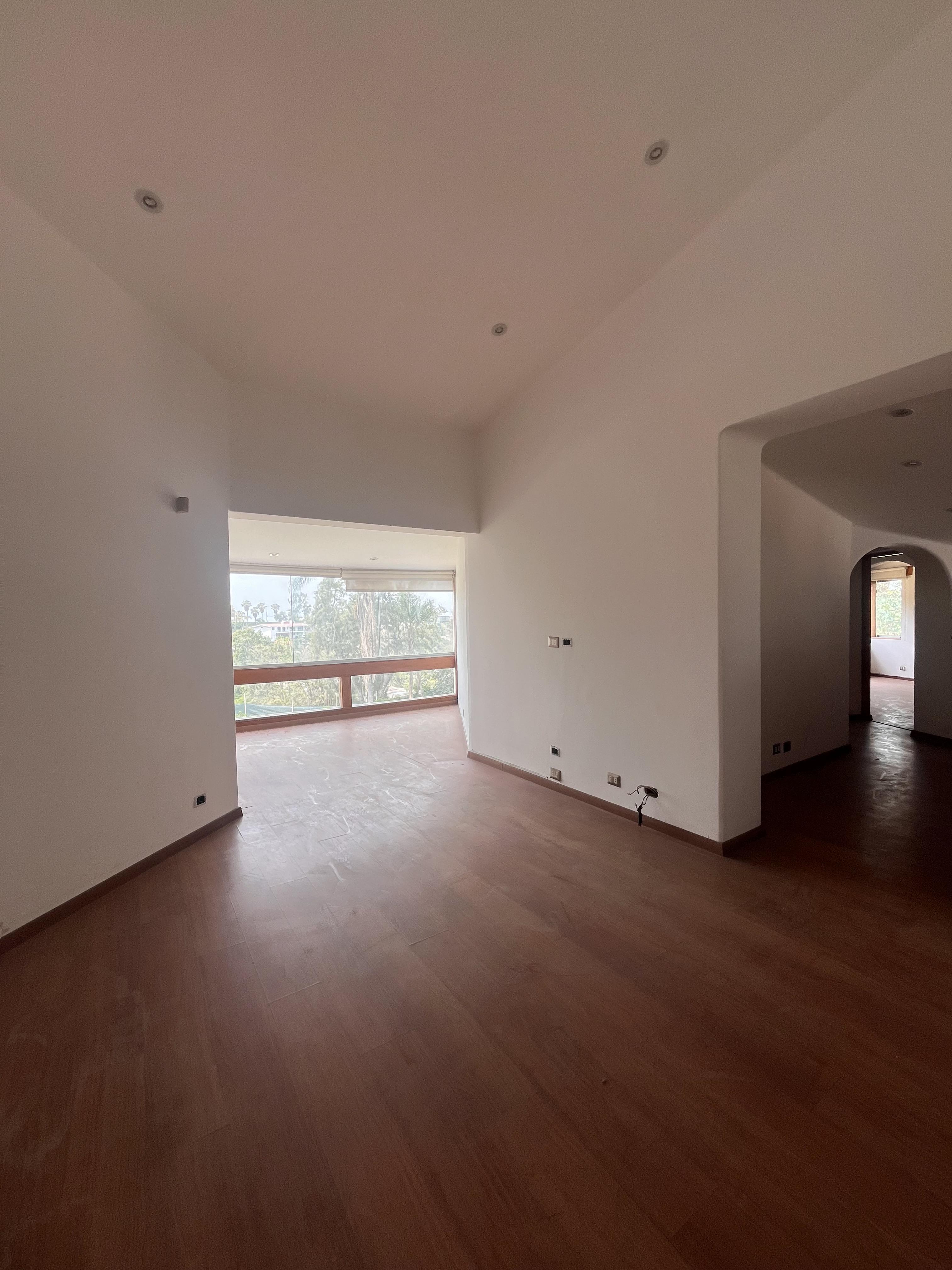 Property img