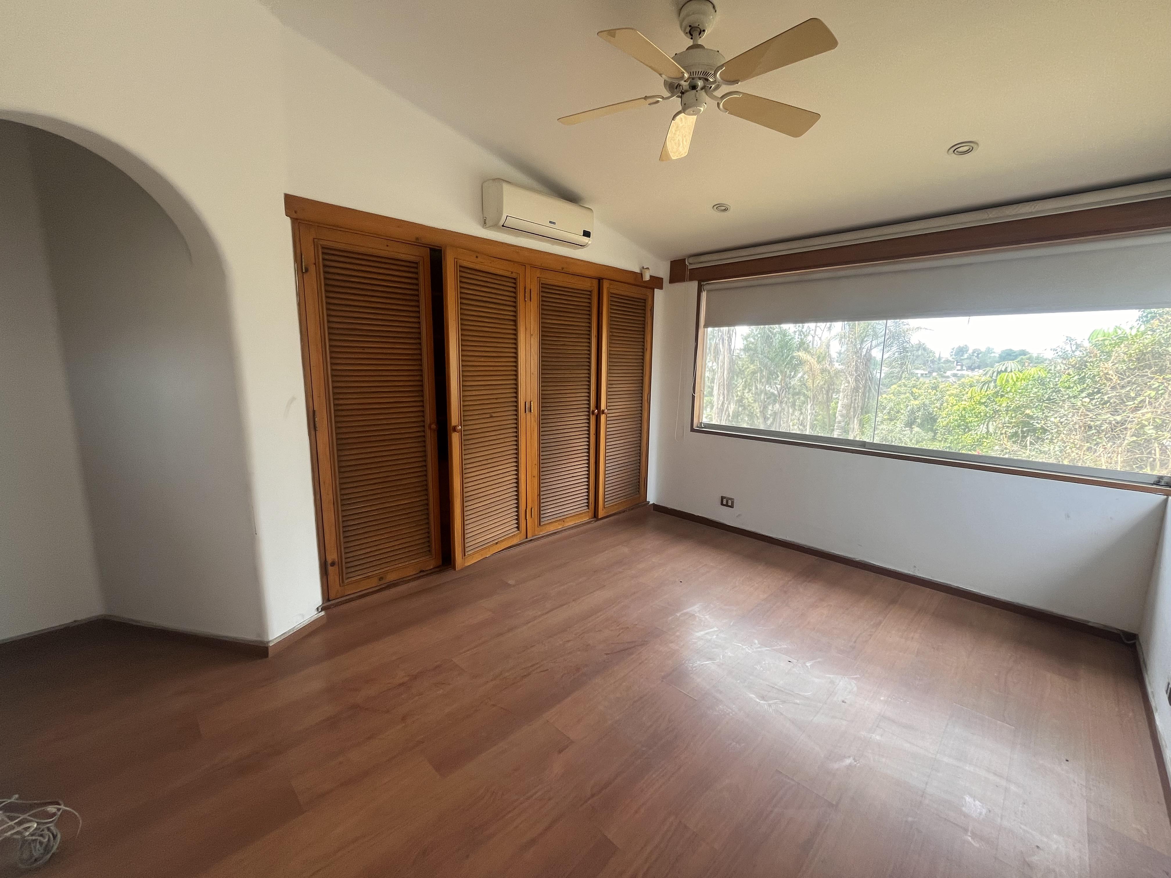 Property img