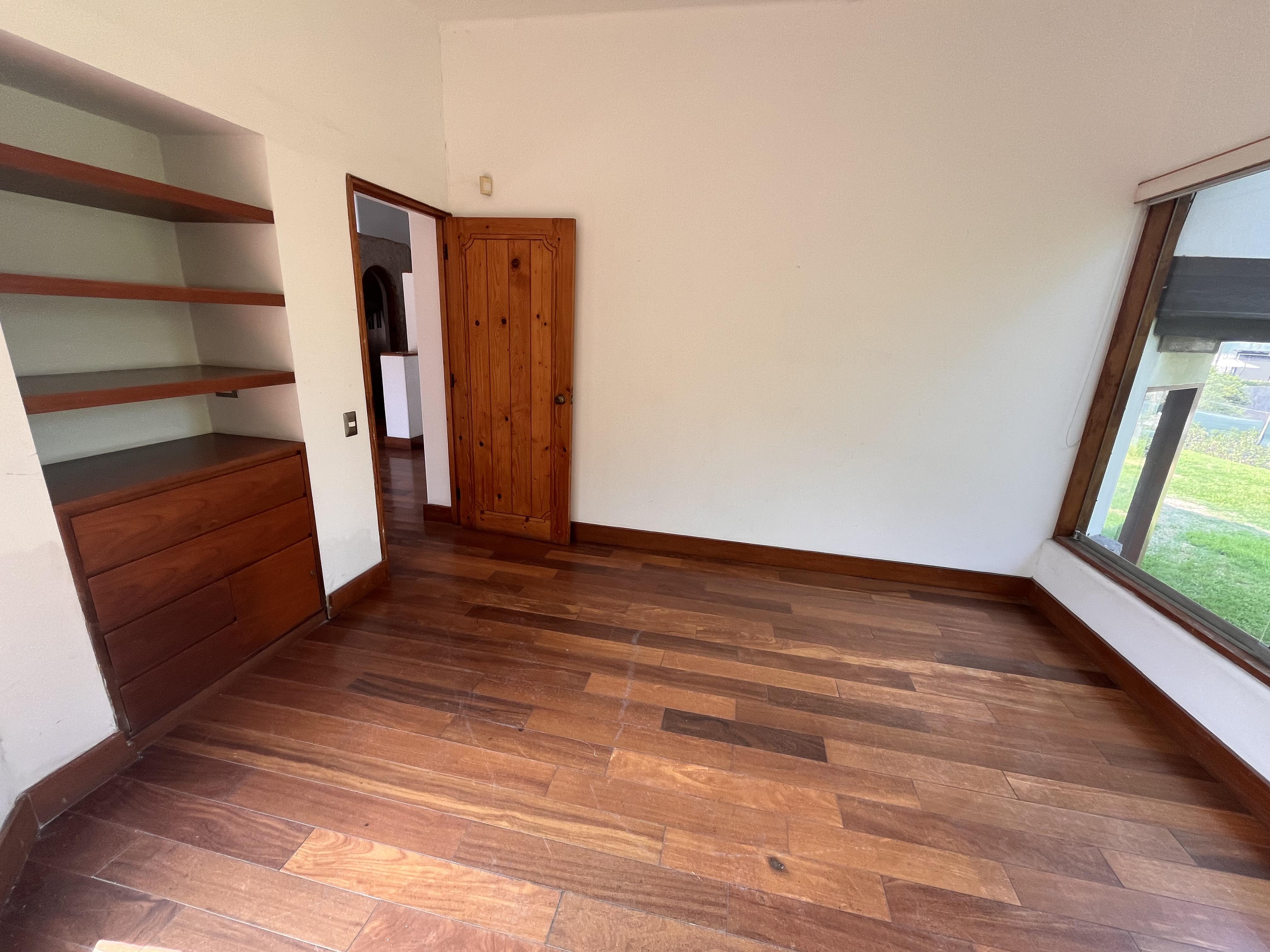 Property img