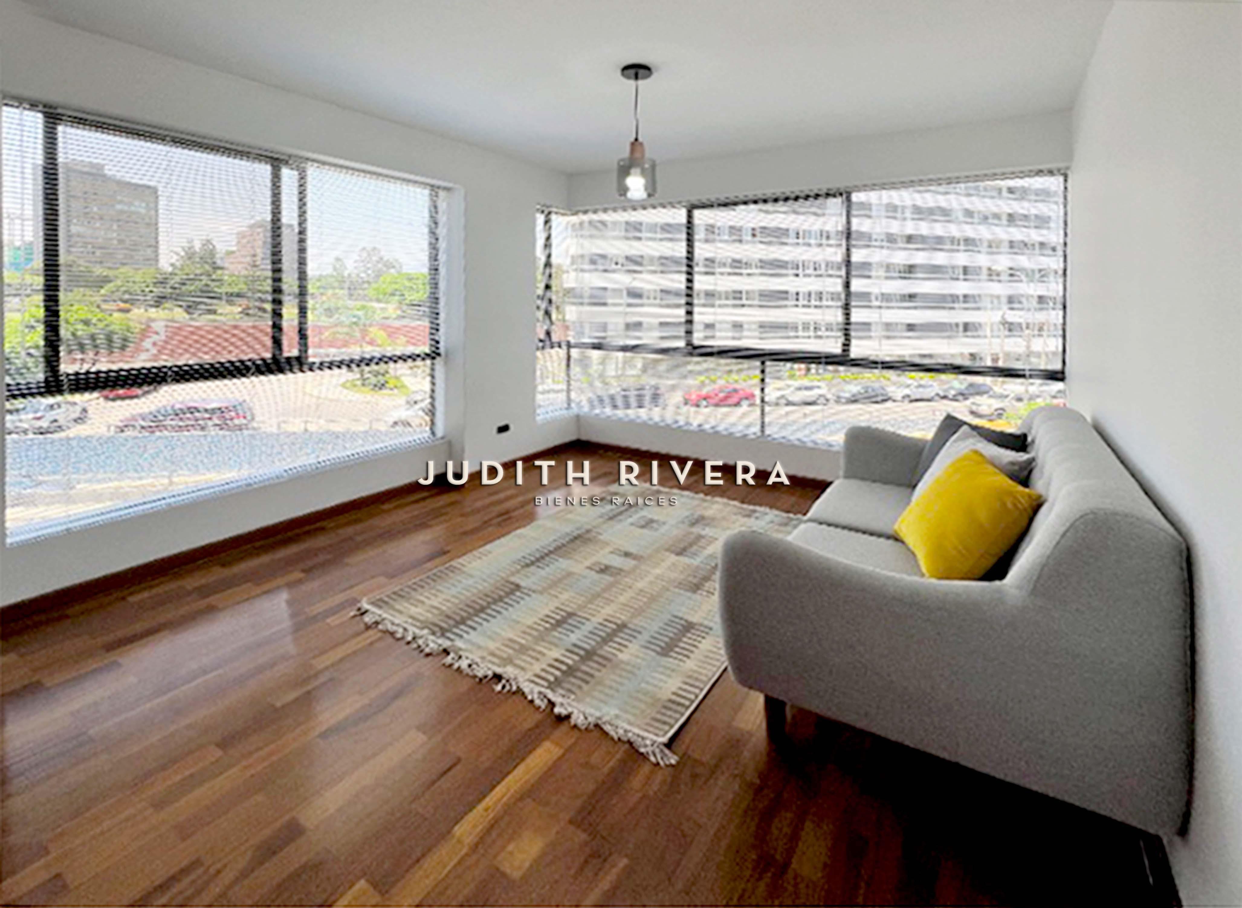 Judith Rivera, Agente inmobiliario en Judith Rivera Bienes Raices